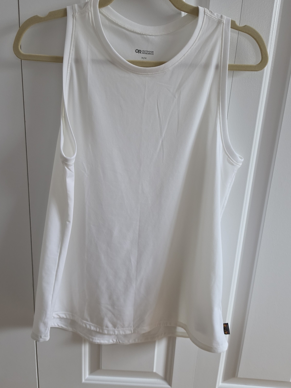 Outdoor Research Essential Tank White Polyester Tank Size Medium Like New